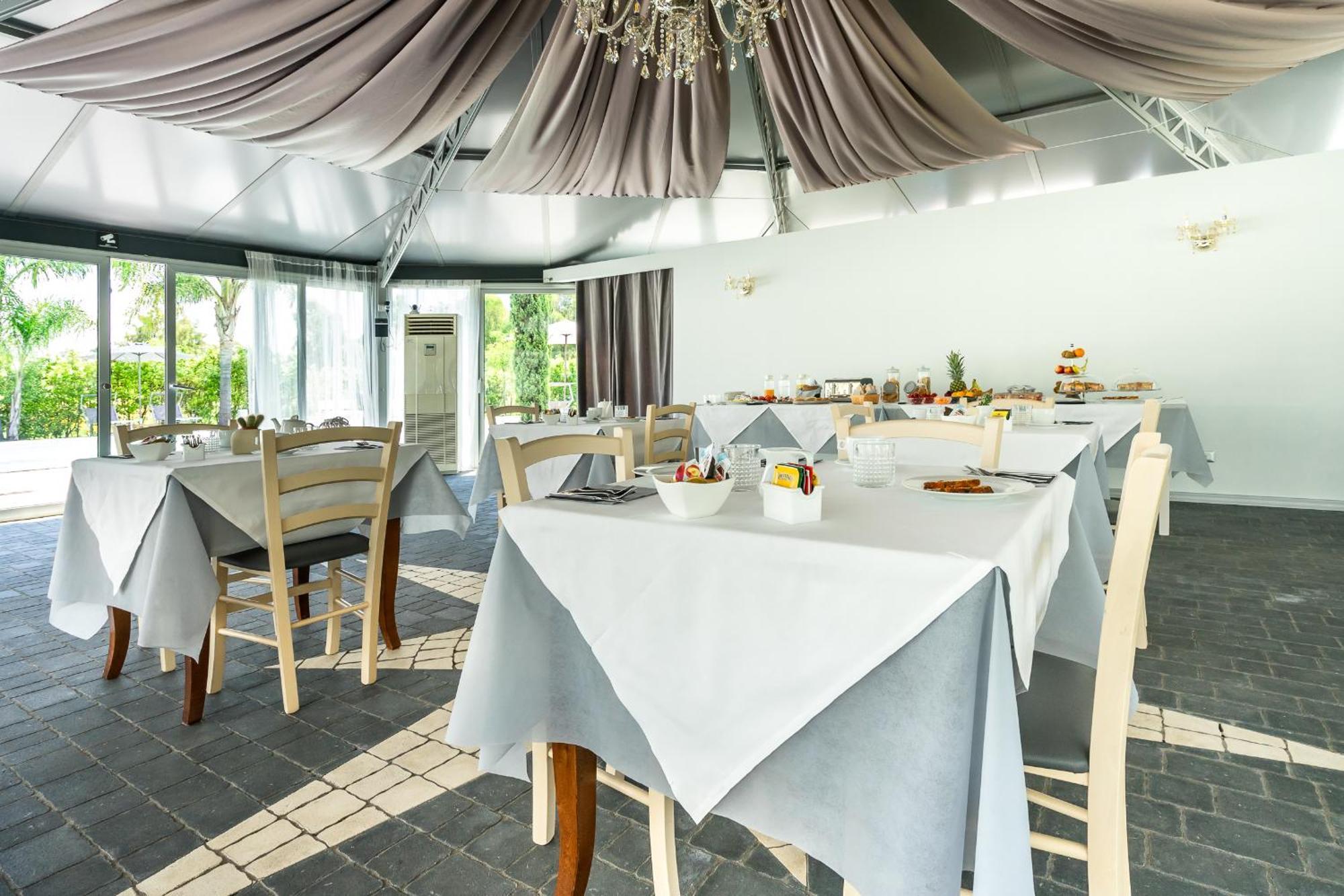 Casale Delle Ronde B&B Латина Екстер'єр фото