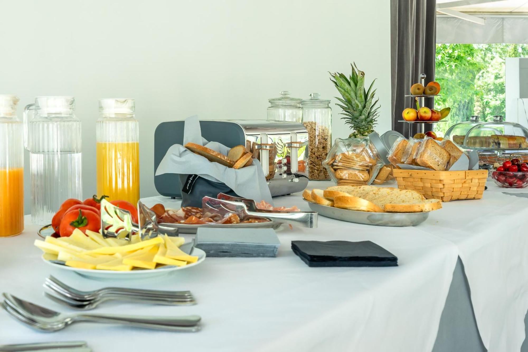 Casale Delle Ronde B&B Латина Екстер'єр фото